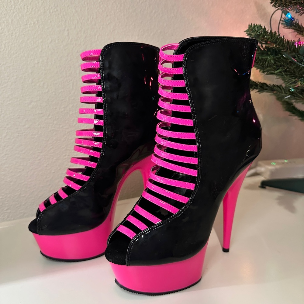 Pleaser Black and Pink Strappy Platform Heels - Picture 3 of 9